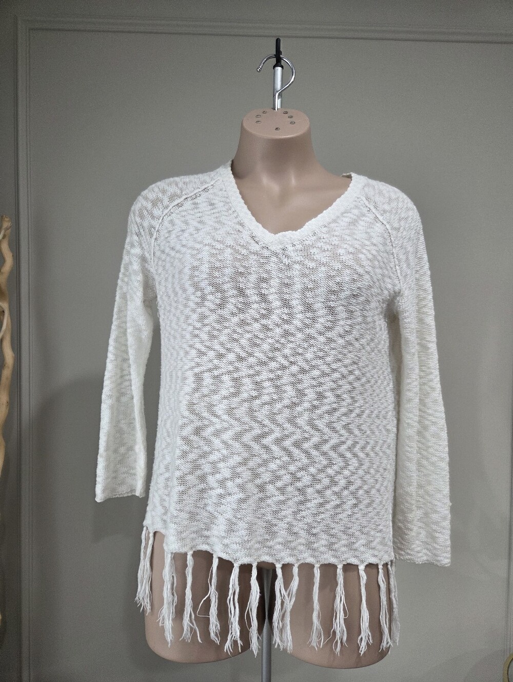 Wrangler Women’s  Fringe V-Neck Sweater Sz.XL